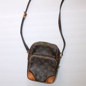 Louis Vuitton Amazon Camera Crossbody Bag